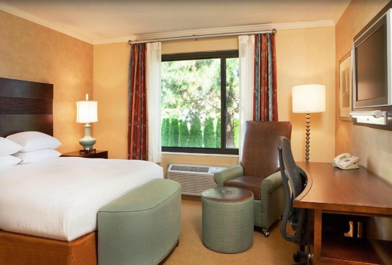 Doubletree By Hilton Hotel Boston - Bedford Glen Zewnętrze zdjęcie