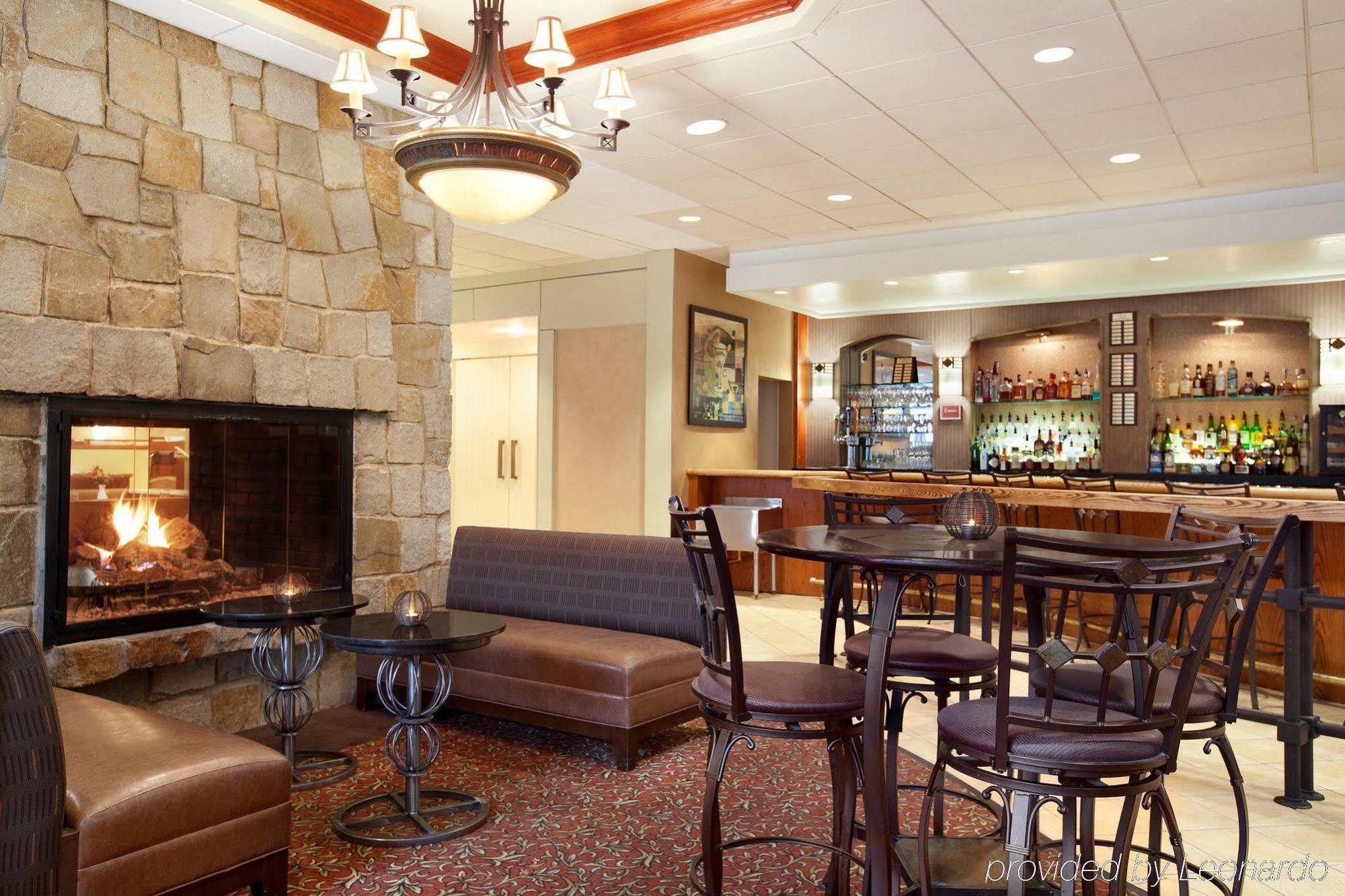 Doubletree By Hilton Hotel Boston - Bedford Glen Zewnętrze zdjęcie