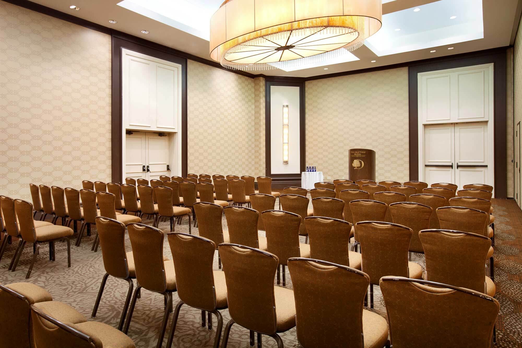 Doubletree By Hilton Hotel Boston - Bedford Glen Zewnętrze zdjęcie
